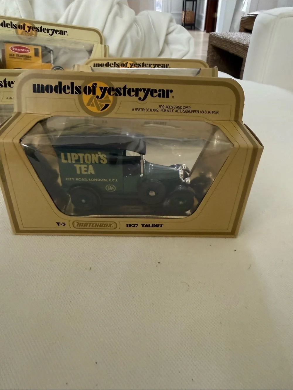 Vintage models of yesteryear matchbox car set of 6 NIB